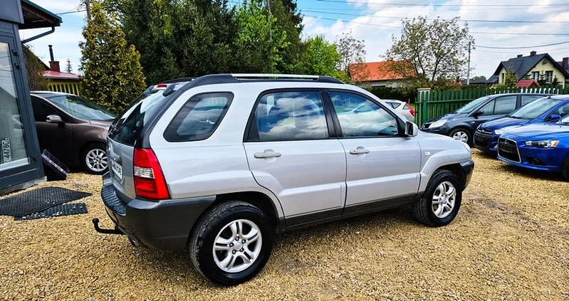 Kia Sportage cena 17500 przebieg: 199000, rok produkcji 2005 z Łapy małe 704